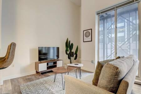 Cozysuites - 1Br With Direct Skybridge Access #1 印第安納波利斯 外观 照片